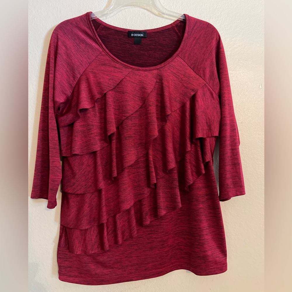 B-Design Blouse Women’s size Medium